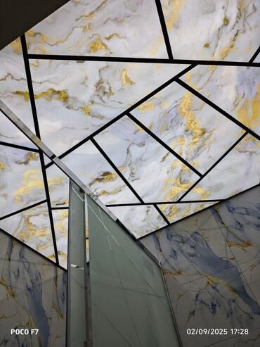 Asma tavanlar: LED işıqlı dekorativ tavan panelləri – mərmər teksturalı və geometrik — 5