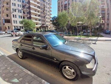 diffuser satisi: Mercedes-Benz C 200: 2 l | 1996 il Sedan