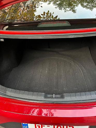 Hyundai: Hyundai Elantra: 2018 г., 2.2 л, Автомат, Бензин, Седан — 7