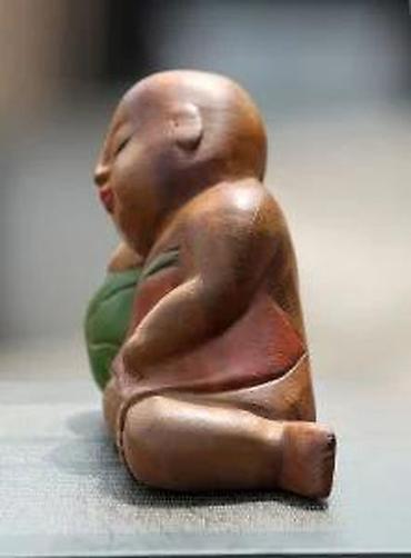 Figure: Uspavani Srećni Buda Vintaž Drvena rezbarija 1940. Sleeping Child — 13