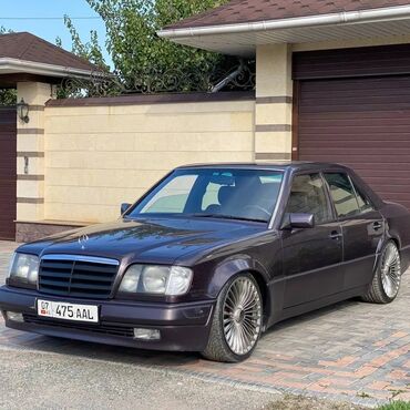 аудиге алмашам: Mercedes-Benz W124: 1997 г., 3.2 л, Бензин