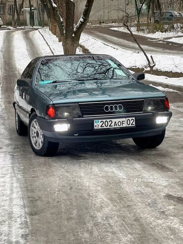 продаю аварийных авто: Audi 100: 1991 г., 1.8 л, Механика, Бензин, Седан