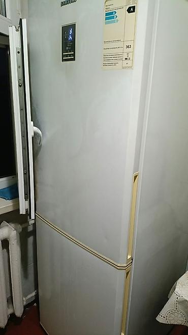 mini refrigerator: Холодильник Samsung, Б/у, Двухкамерный — 1