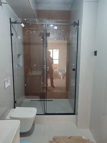 Душевые кабины: Душевая кабина Прямоугольная, Размер: 1 x 1 см, Высота поддона: 18 см,Покрытие: Другое покрытие — 18