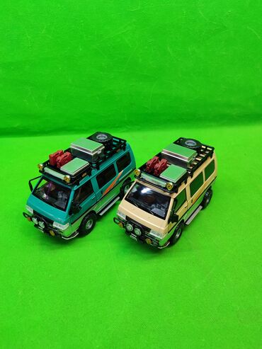 игрушка доктор: Машина Toyota Delica моделька игрушка детская в ассортименте🚘