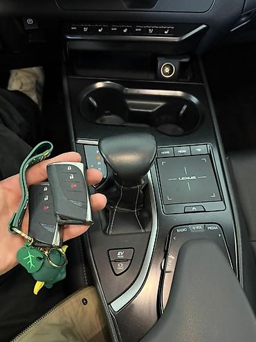 Lexus: Lexus UX: 2019 г., 2 л, Автомат, Кроссовер — 14