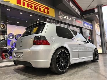 Volkswagen Golf: 1.8 l. | 2001 έ. Χάτσμπακ