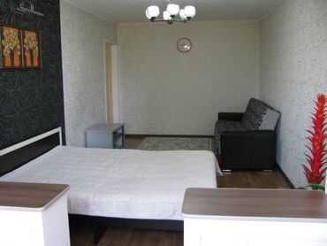 сниму квартиру в микрорайоне: 1 бөлмө, Кыймылсыз мүлк агенттиги, Чогуу жашоосу жок, Толугу менен эмереги бар