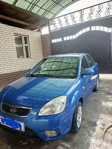 devo matiz: Kia Rio: 2010 г., 1.4 л, Автомат, Бензин, Седан — 2