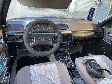 Audi: Audi 100: 1986 г., 2.2 л, Механика, Бензин, Седан