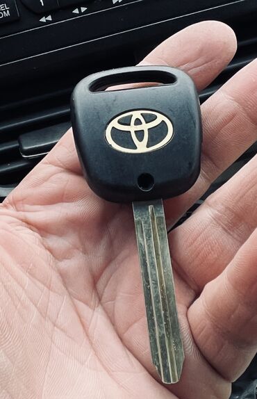 ключ w210: Ключ Toyota