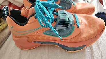 cari: Nike Zoom Freak 3 “Stay Freaky” patike za košarku,42 br 26.5 ug - — 2