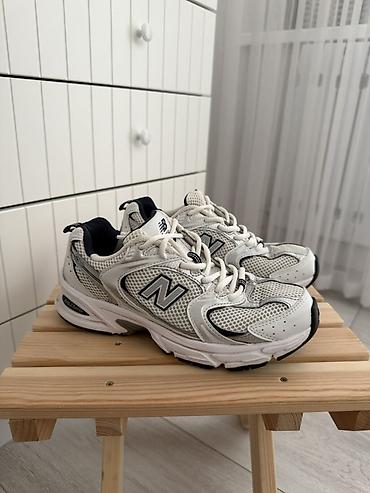 Кроссовки, 36, New Balance, Б/у, цвет - Белый, Самовывоз