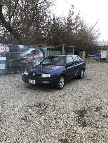 венто фолсваген: Volkswagen Vento: 1994 г., 2 л, Механика, Газ, Седан