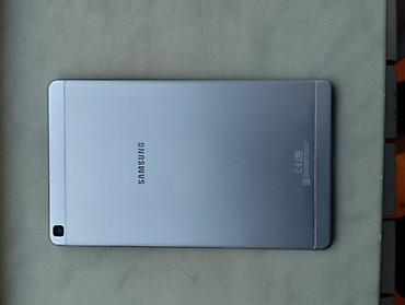 Samsung: Samsung Galaxy Tab A (8") planşet çox səliqəli planşetdir. Heç bir — 8