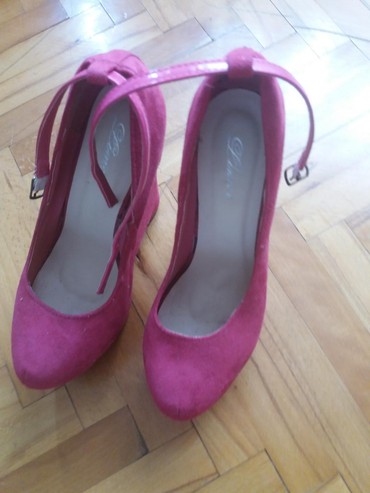Ženska obuća: Cipele na platformu antilop pink 39 broj bez ostecenja na lalafo.rs - slika 3 Cipele na platformu antilop pink 39 broj bez ostecenja - Kursumlija - slika 3