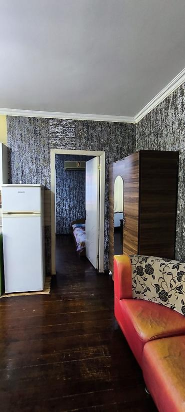 Günlük kirayə mənzillər: 2 otaqlı — 6