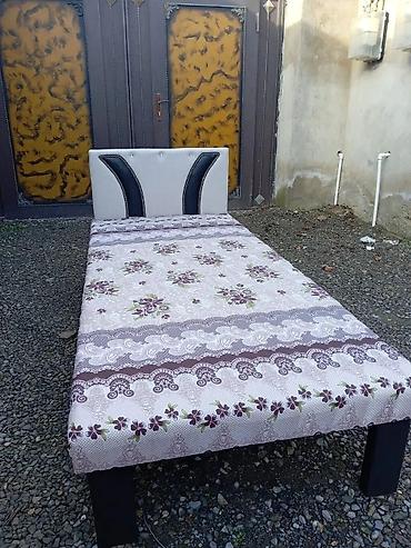 Bağ və bostan üçün digər məhsullar: Təzə çarpayılar. 1 nəfərlik çarpayılar 60manat. 2 nəfərlik taxt — 22
