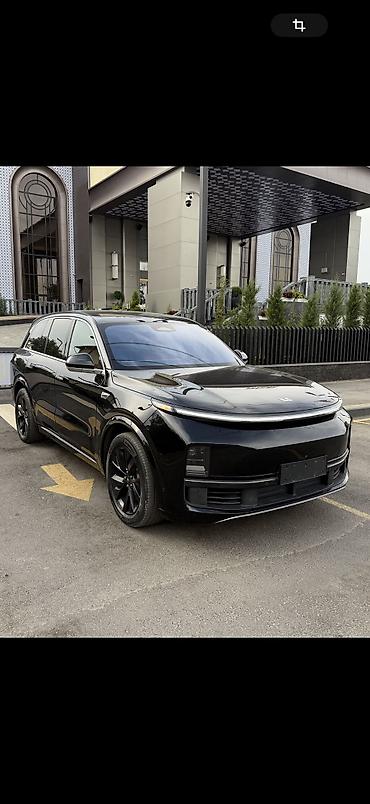 Lixiang: Lixiang L8: 2023 г., Кроссовер — 1