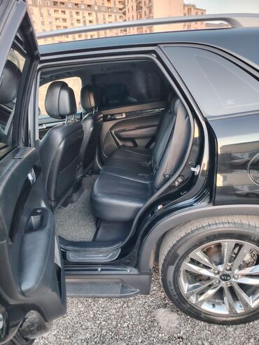 Kia: Kia Sorento: 2 l | 2014 il Ofrouder/SUV — 7