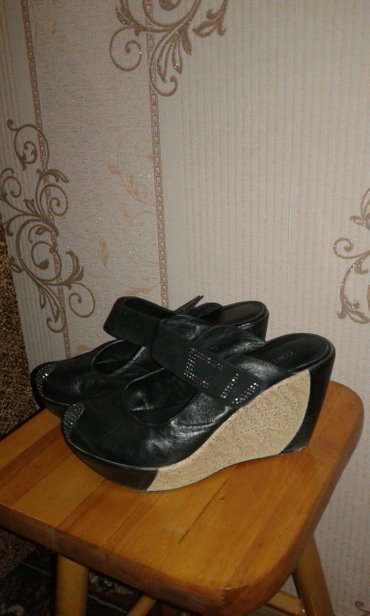 обувь италия: Сабо 37 разм, почти новые, кожа с замшей, украшены блест.камушками