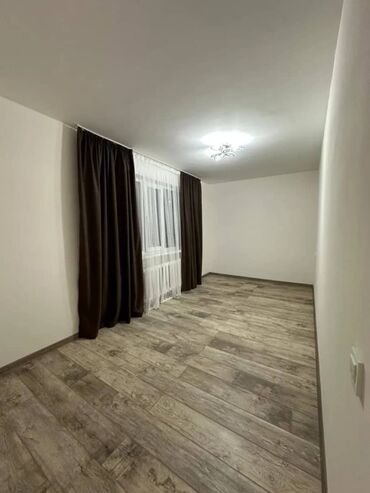 куплю квартиру в бишкеке 8 микрорайоне: 1 комната, 44 м², 104 серия, 1 этаж, Евроремонт