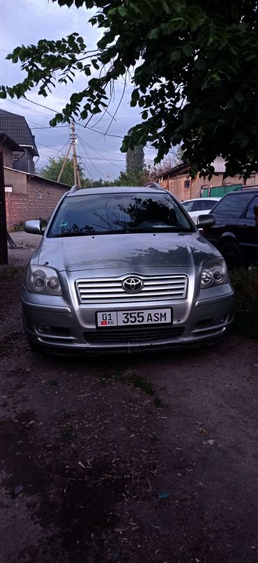 Toyota: Toyota Avensis: 2005 г., 2.2 л, Механика, Дизель, Универсал