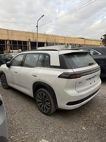 roewe e5: BYD : 2026 г., Электромобиль, Кроссовер — 1