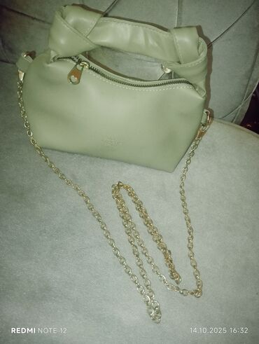 Plaşlar: Her biri tezekimidi təcil satılır köçlə bağlı brend markalar 3 ədədi -da lalafo.az — 2 Plaşlar: Her biri tezekimidi təcil satılır köçlə bağlı brend markalar 3 ədədi — 2