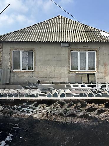 Продажа коттеджей и домов: 📍В Сокулуке продаётся дом на участке 12 соток. Площадь дома состовляет — 3