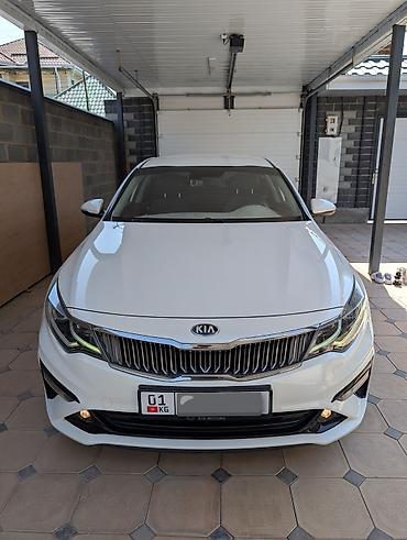 Kia K5: 2019 г., 2 л, Автомат, Бензин, Седан