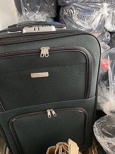 Чемоданы: Чемодан, Новый, Материал: Полиэстер, Маленький (до 40 л), На колесах — 12