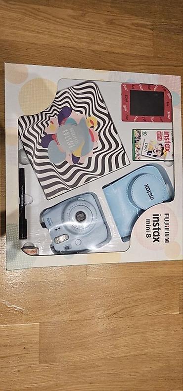 i̇nstax: Fujifilm Instax Mini 8 fotoaparat dəstı — 1