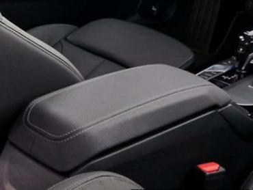 auto plac senta: NASLON ZA RUKE ZA BMW SERIJA 1 OD 2019. DO 2020. GOD. | Novi i — 1