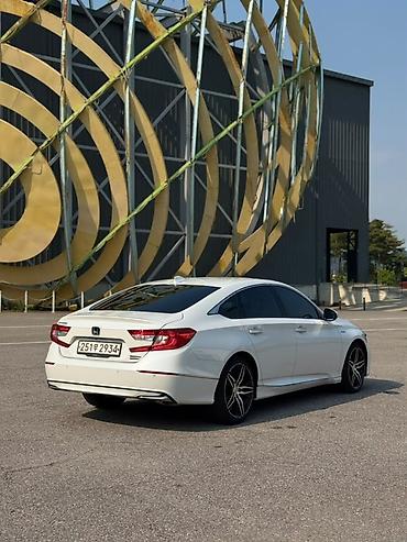 g comp: Honda Accord: 2021 г., 2 л, Вариатор, Гибрид, Седан — 6
