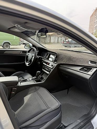 не таксованная: Hyundai Sonata: 2019 г., 2 л, Автомат, Газ, Седан — 8