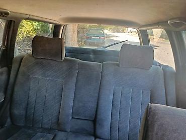 2 9 тди: Volkswagen Passat Variant: 1993 г., 2 л, Кол менен иштөөчү, Бензин, Универсал — 3