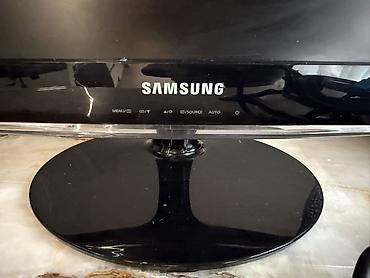 Monitorlar: Samsung SyncMaster B2030 LCD monitor - Ekran diaqonalı: 20 düym — 3