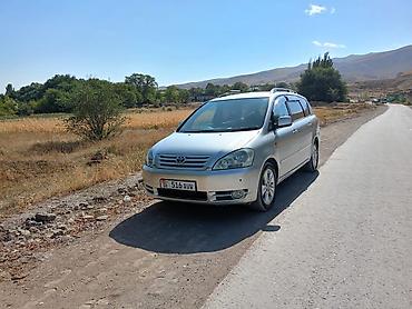 продажа марк 2: Toyota Ipsum: 2001 г., 2.4 л, Автомат, Бензин, Минивэн — 2