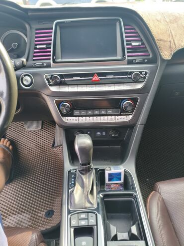 Hyundai: Hyundai Sonata: 2018 г., 2 л, Автомат, Бензин, Седан — 8