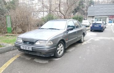 аренда квартир долгосрочно: Bu Ford Scorpio modeli, dördqapılı sedan kuzov tipinə malikdir