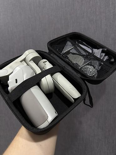 DJI Osmo SE — портативный стабилизатор для смартфона. Комплектация: -
