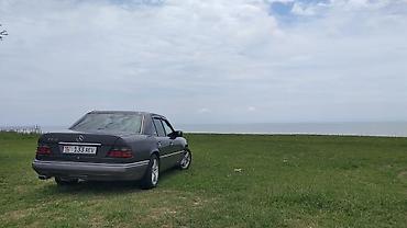 w124 e220: Mercedes-Benz W124: 1993 г., 2.2 л, Механика, Бензин, Седан — 1