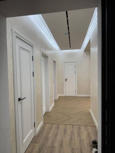квартира на лень: 3 комнаты, 80 м², 9 этаж