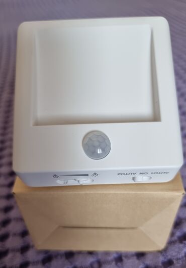 Другой декор и предметы интерьера: Продаются мелочи для дома: - электронные часы, 22х7 см - 499 с. - — 6