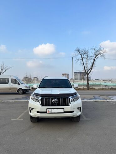 Toyota: Toyota Land Cruiser Prado: 2018 г., 2.8 л, Автомат, Дизель, Внедорожник