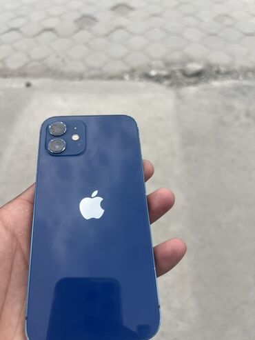 айфон дисплей: IPhone 12, Көк