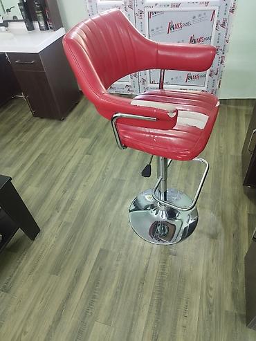 мебель для салона красоты бу: Qırmızı rəngli salon/krasotka kreslosu - Material: parlaq ekodəri — 2