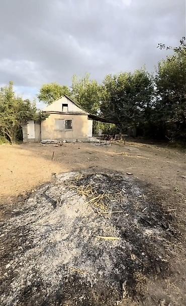 рабочий городок дома: 2 комнаты, 5 м², 5 соток — 2