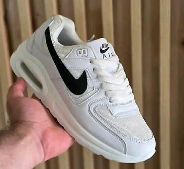 Nike air Max
Cena 3500 dinara 
Br 36-41
💋